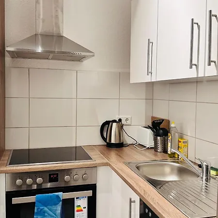 New! Modernes 2 Zimmer Apartment, Zentral, 6 Personen Essen