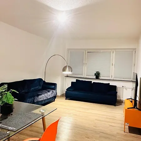 New! Modernes 2 Zimmer Apartment, Zentral, 6 Personen Apartment